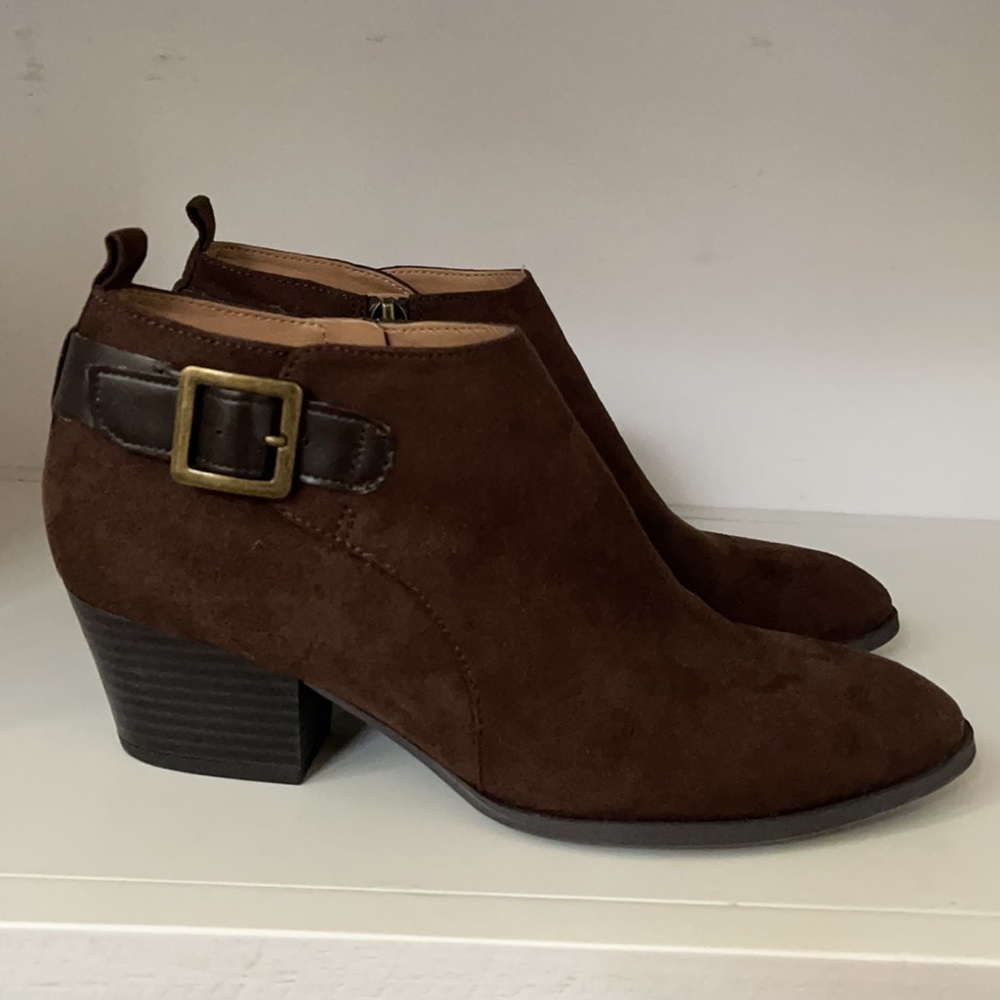 Franco Sarto Women’s Brown Suede Booties side buckle